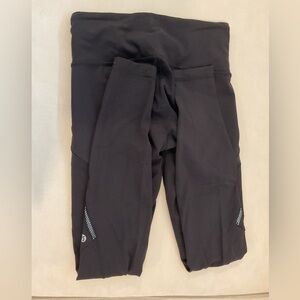 Black Lululemon leggings